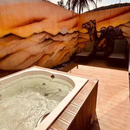 Suites Em Cantos Do Mundo, Encontre Paz Nessa Micro Regiao Ecologica, Proximo As Praias Do Guaiuba E Do Tombo Guarujá Exterior photo