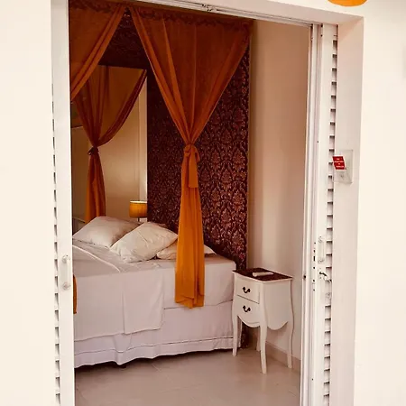Suites Em Cantos Do Mundo, Encontre Paz Nessa Micro Regiao Ecologica, Proximo As Praias Do Guaiuba E Do Tombo Guarujá Exterior photo